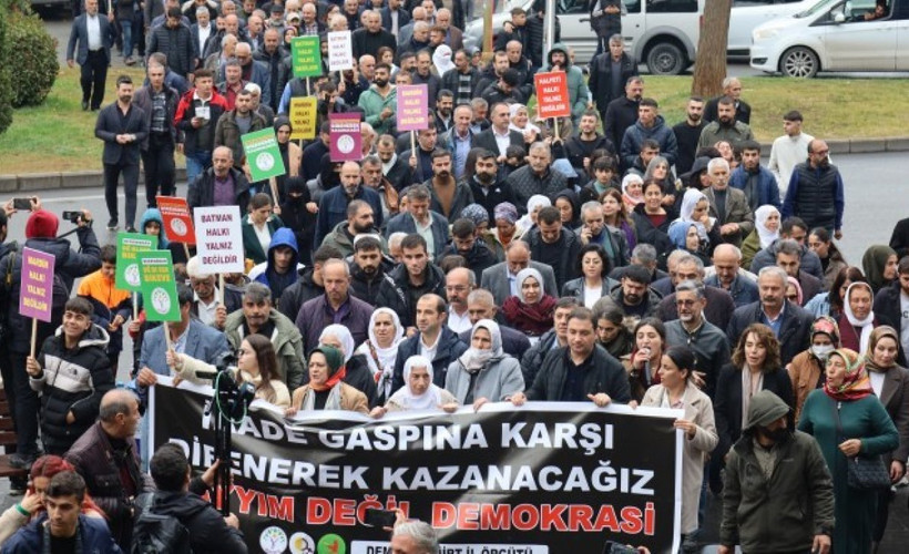 Batman mitinginin adresi değişti