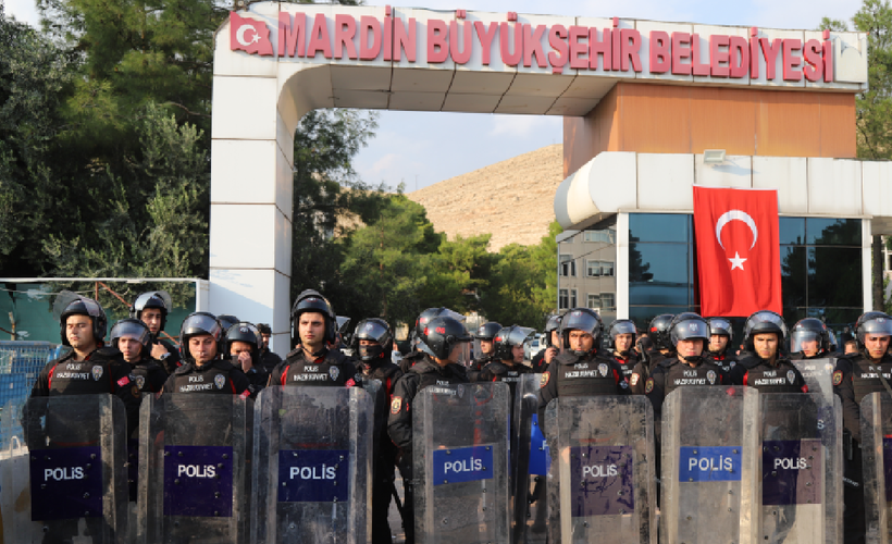 ÖHD'li Avukat Emen: Mardin'de gözaltına alınanlara emniyette cinsel saldırı tehdidi yapıldı