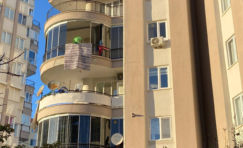 Antalya'da kadın cinayeti: Eşini öldürüp teslim oldu