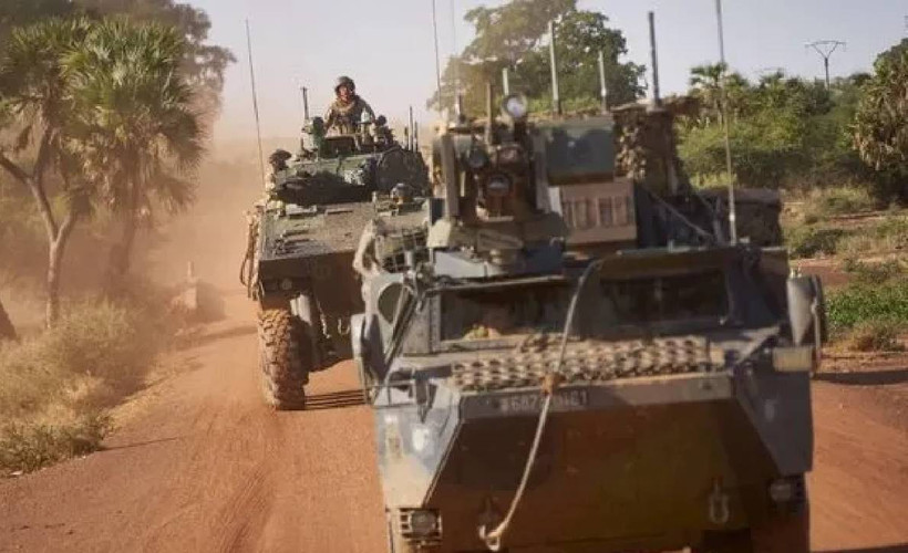 Burkina Faso'da hükümet görevden alındı