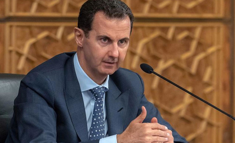 Rusya: Esad, barışçıl iktidar devri talimatı verip ülkeyi terk etti