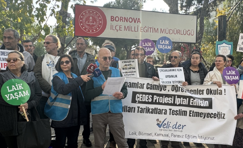 İzmir'de Veli-Der'den ÇEDES protestosu: 'Çocuklarımızın ruh ve zihin sağlığı tehdit altındadır'