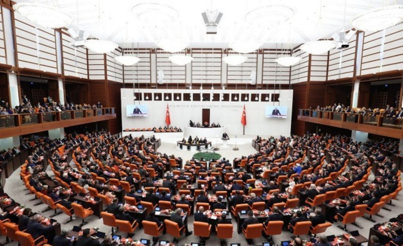 'Emekli Yılı'nda, emeklilerle ilgili önergeler AKP ve MHP oylarıyla reddedildi