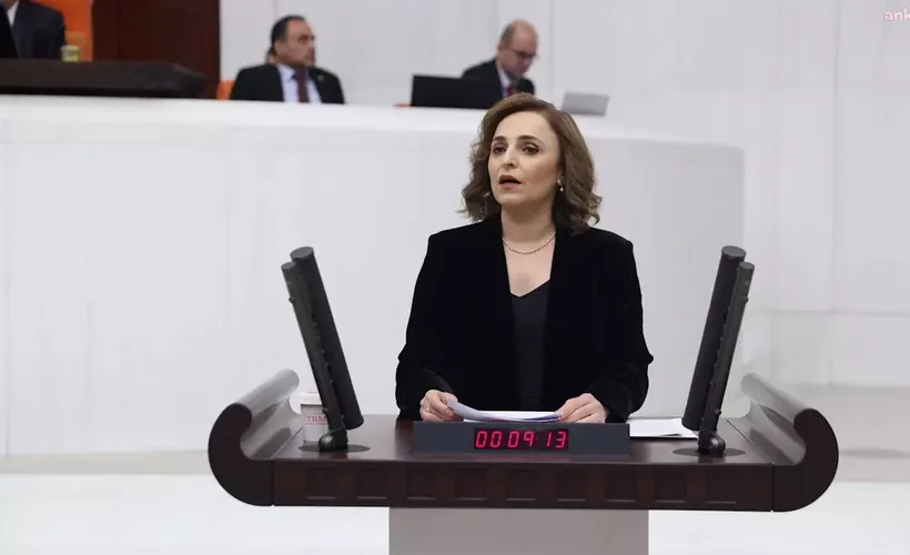 MHP'li Adan 'izin' verdi: Ayşegül Doğan konuşmasına Kürtçe selamla başladı