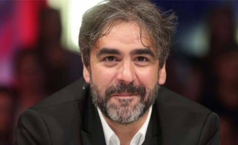 AfD, Deniz Yücel'i 'Almanya düşmanı' ilan etti