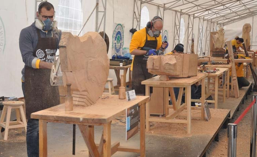Eskişehir'de 4. Uluslararası Ahşap Heykel Festivali