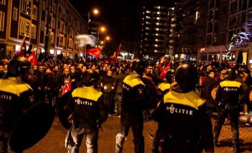Hollanda'da Türkiye'ye 'resmi yasak' gündemde