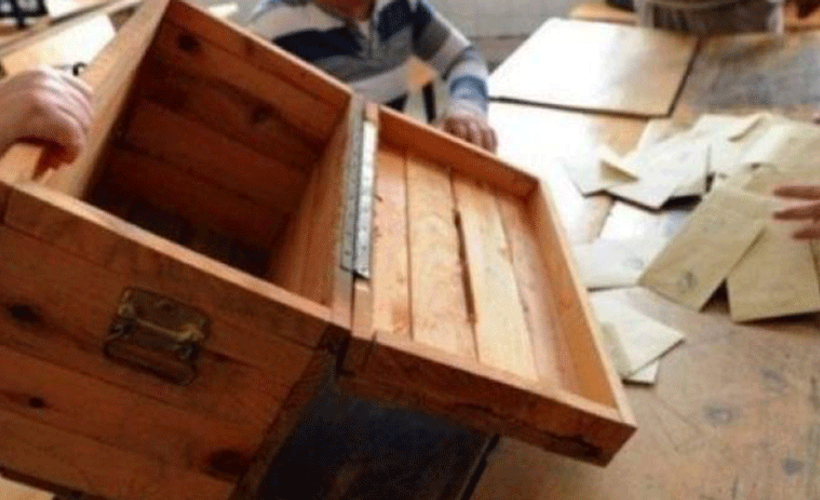 Gerekçe 'güvenlik' dediler, sandığı karakolsuz mahalleye taşıdılar