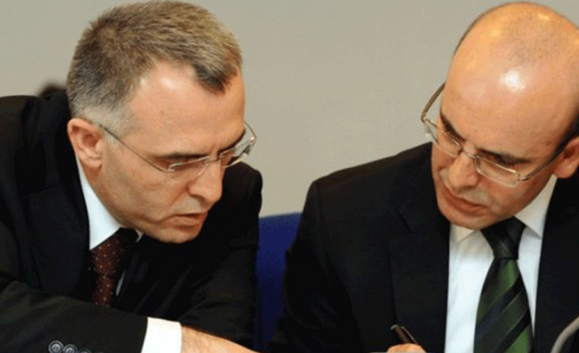 Bakanların kafası karışık: Biri düşecek biri artacak diyor