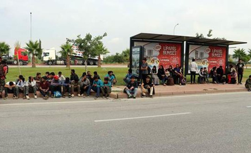 40 Afgan sığınmacı Ankara diye Adana'ya bırakıldı