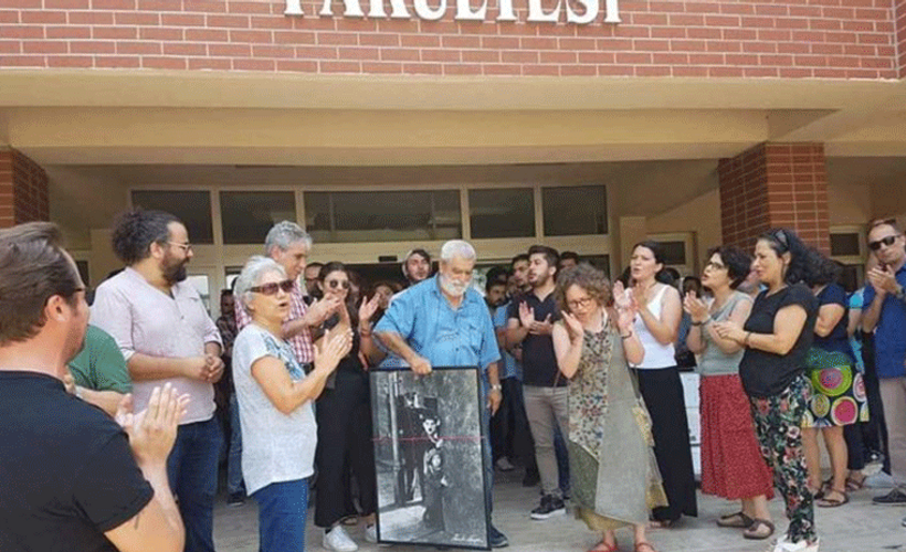 İhraç edilen akademisyenler uğurlandı