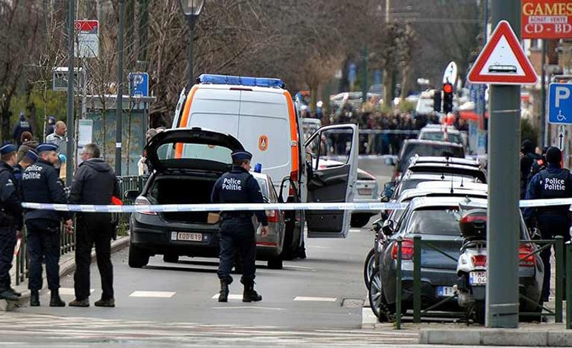 Belçika'da patlama: Stadyumda kendini patlattı