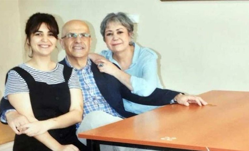 Oya Berberoğlu: Enis siyasi bir rehine