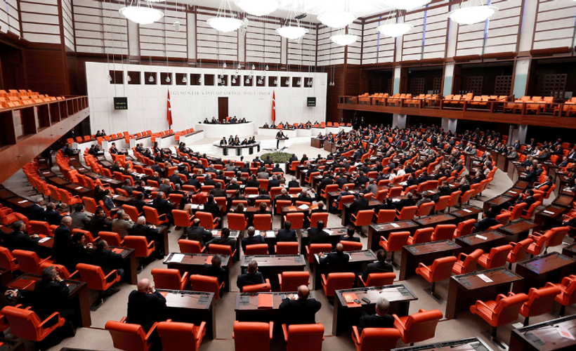 Milletvekillerinin işi azaldı, maliyeti arttı
