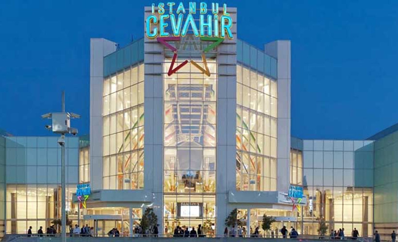 Mağazalar kira ödeyemez hale gelince AVM indirim önerdi