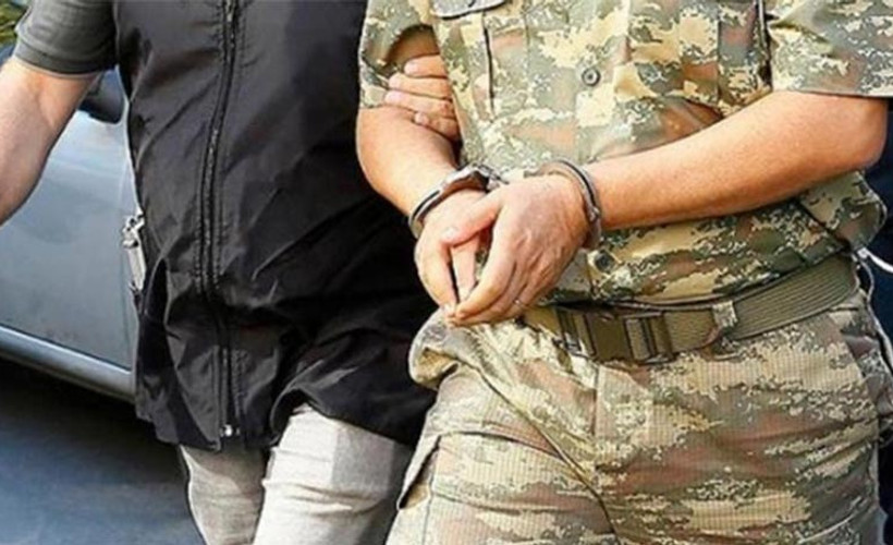 13 ilde rütbeli askerlere operasyonu