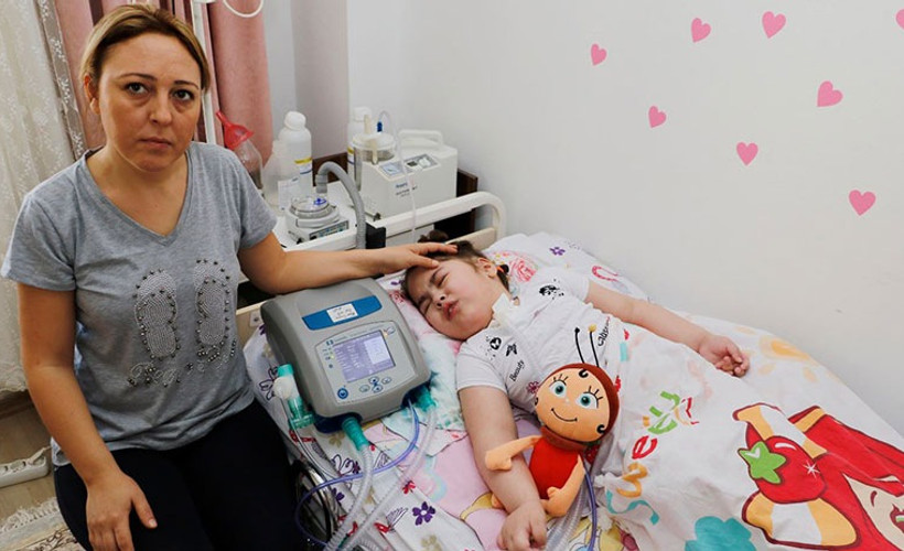 Nefes alabilmek için yardım bekliyor