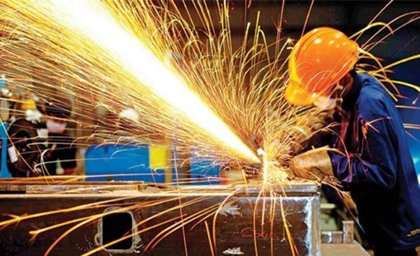 Sanayi üretimi ağustosta geriledi