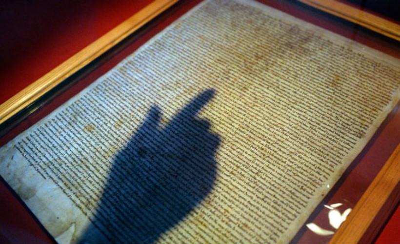 Magna Carta'yı çalmaya kalktı