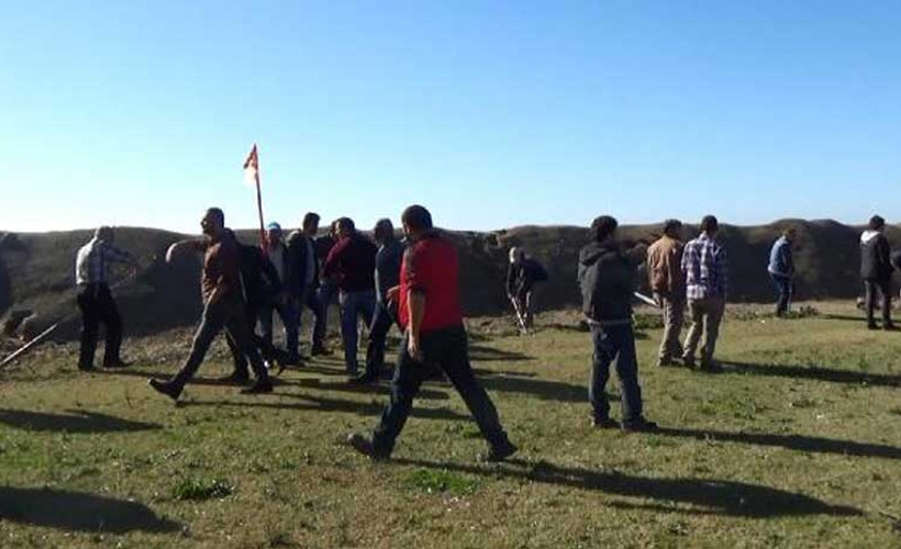 5 mahalle 5 yıldızlı otele karşı: Tesisleri yıktılar