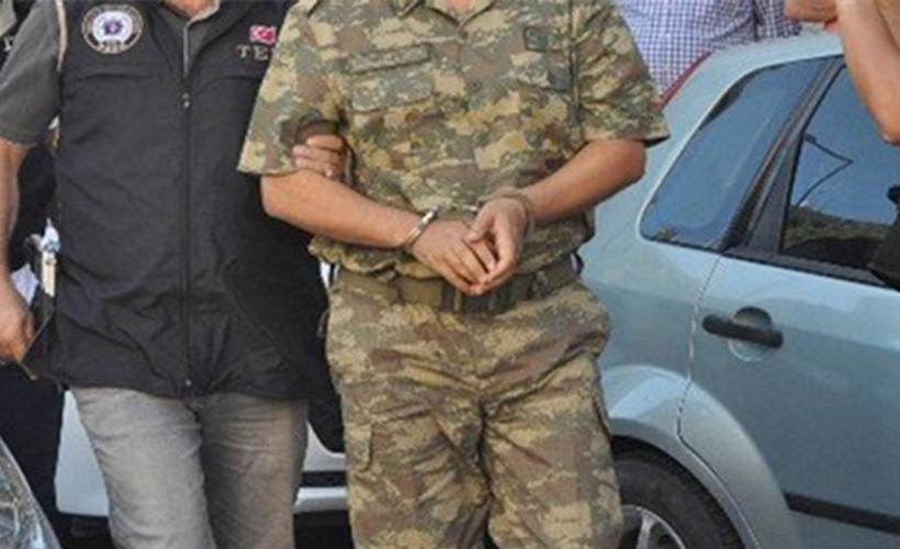 34 asker hakkında yakalama kararı