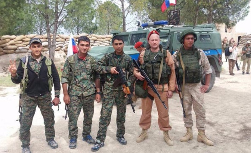 ABD'den sonra Rus askerleri de sınırda