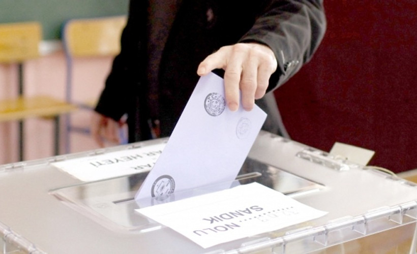 YSK: 32 ilde oy verme saatleri değişti