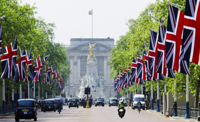 Buckingham Sarayı'ndan acil toplantı çağrısı