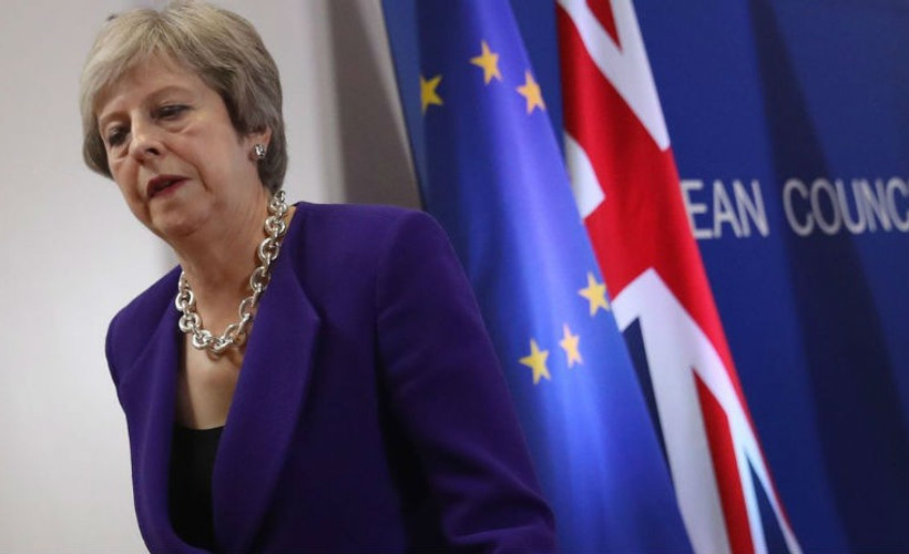 İngiltere Başbakanı May Brexit için tarih verdi