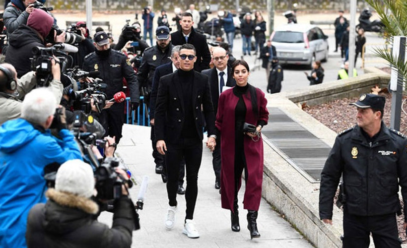 Ronaldo'ya 18.7 milyon euro vergi cezası