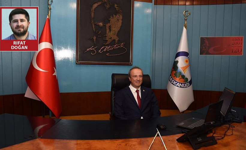 Türkiye’nin ilk engelli belediye başkanı Hançerli: Lüks makam araçlarını kaldırdık