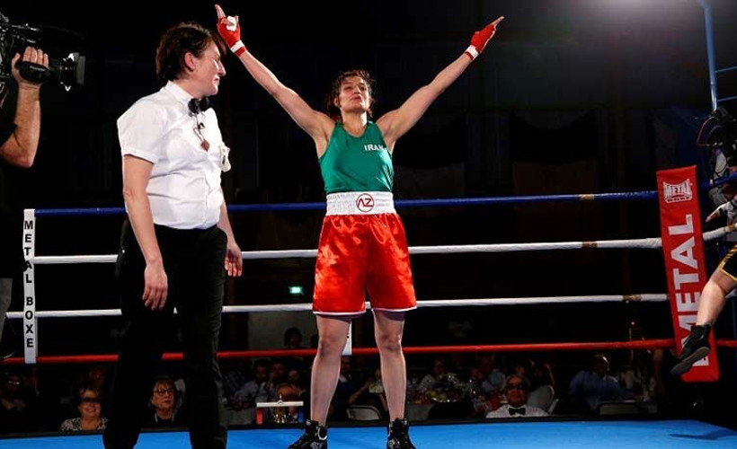 Şortlu ringe çıkan kadın sporcuya yakalama kararı