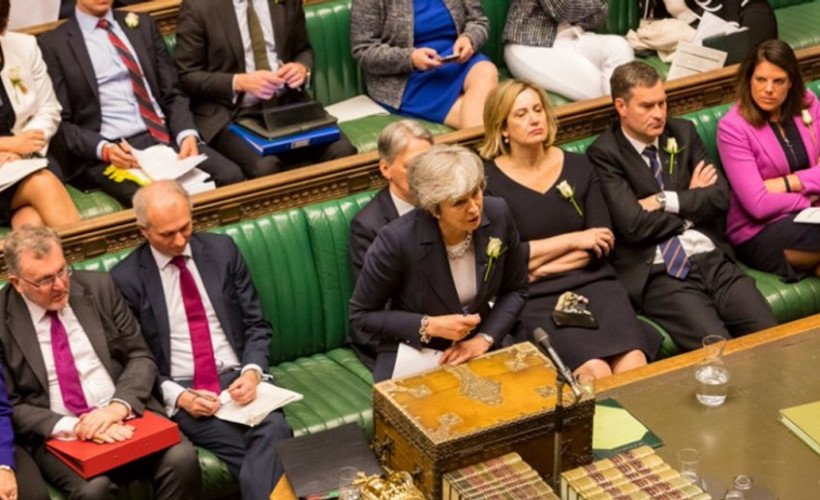 Theresa May: Büyükelçimiz açlık grevini Türkiyeli yetkililerle görüştü