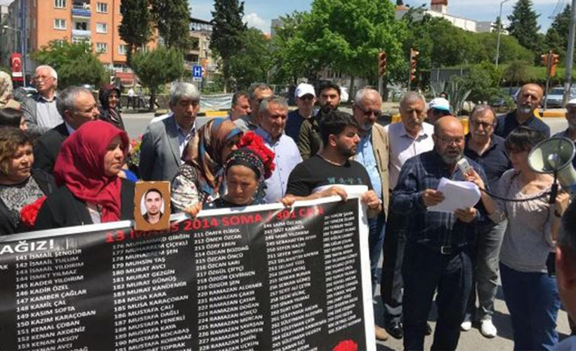 Soma'da yaşamını yitiren işçiler anıldı: Adaleti göçük altından çıkaracağız