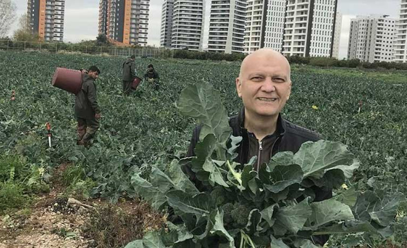 '9 aylık ömrüm kaldı' diyen KHK'li Prof. Savaş'a, yurt dışında tedavi izni verilmedi
