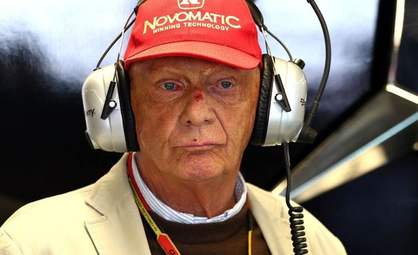 Formula 1 efsanesi Niki Lauda hayatını kaybetti