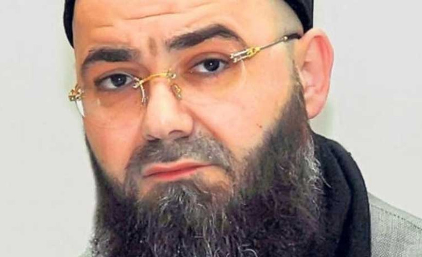 Cübbeli Ahmet Hoca'ya soru: Verdin mi tripleks villanın zekatını?