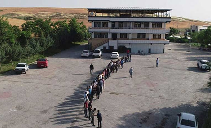 300 torun, 56 çocuk 'Hamo Ağa'nın bayramını kutladı