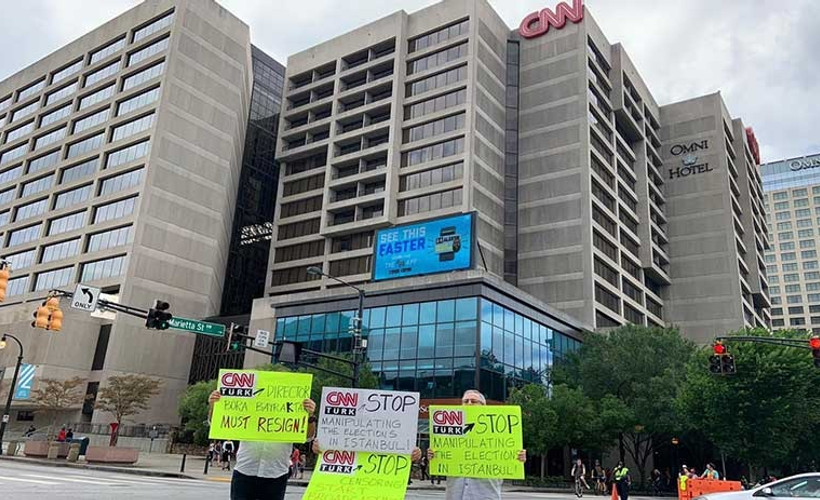 CNNTÜRK, ABD'de üç ayrı yerde protesto edildi