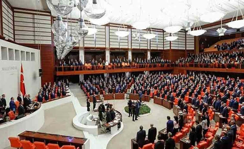 Meclis'te tatil öncesi 'acil' düzenlemeler mesaisi: 4 paket geliyor