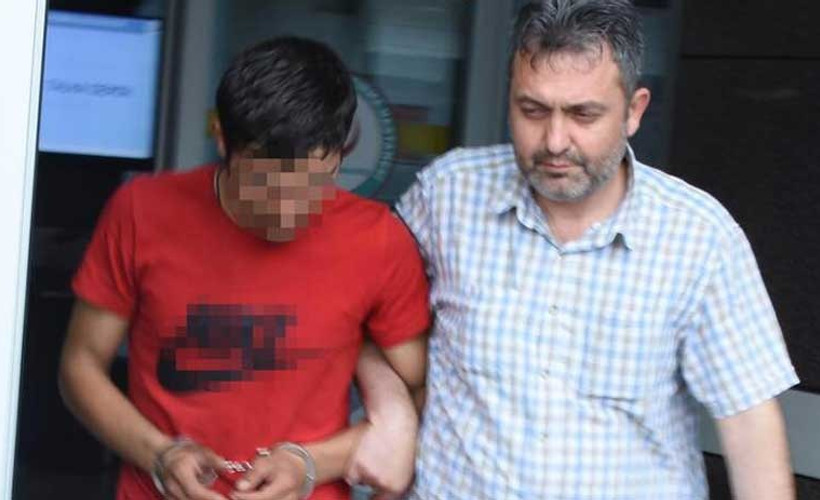 Cinsel organını göstererek üniversitelileri taciz etti