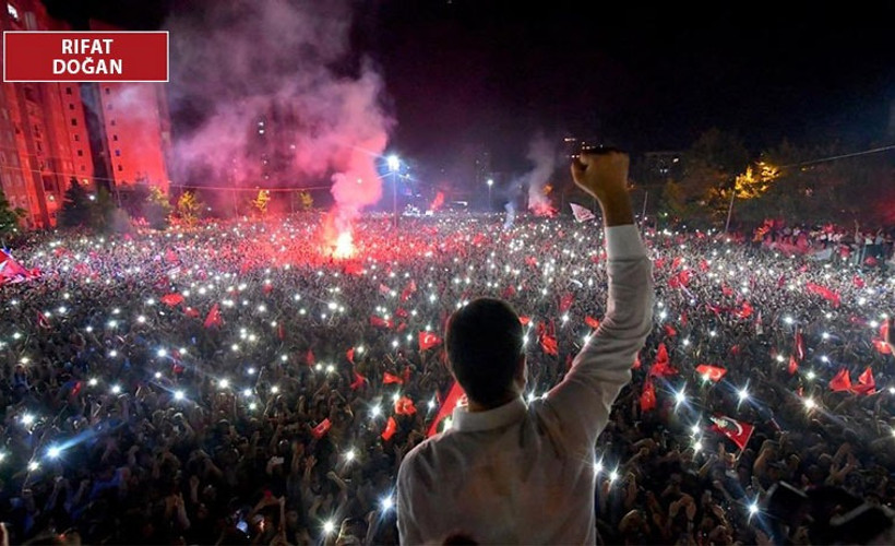 İmamoğlu, AKP'nin elindeki 11 ilçede yarışı önde tamamladı