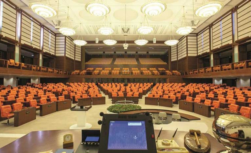 AKP Grup Başkanı: Türkiye’de ne yasalar var; uygulanabiliyor mu?