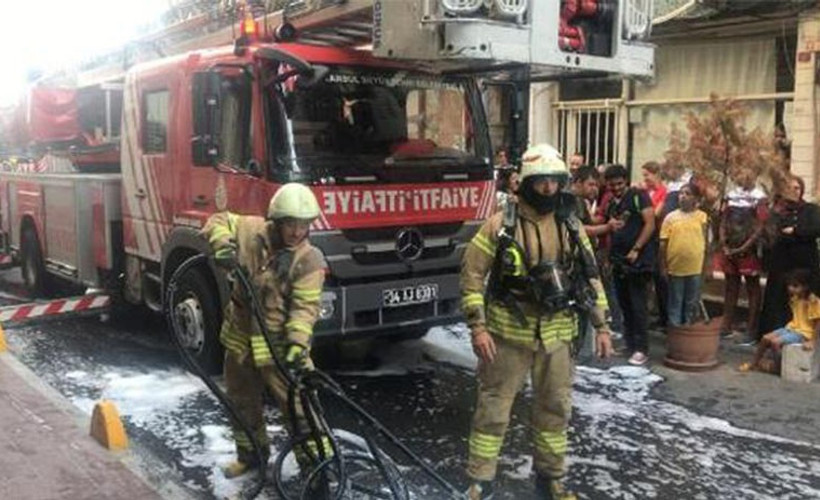 İstanbul'da otel yangını