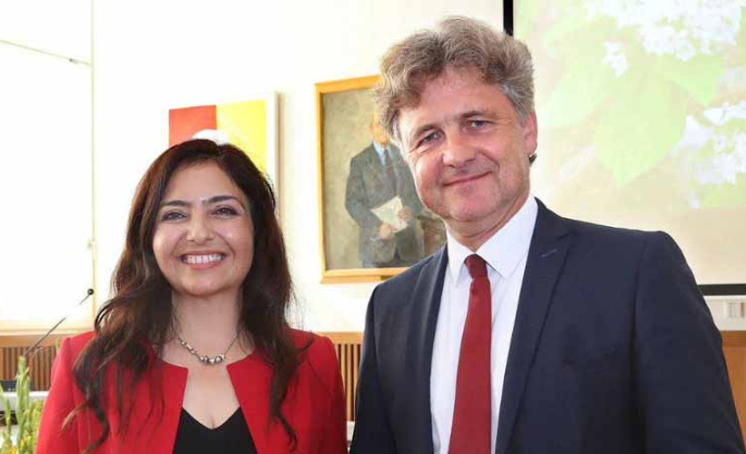 Karlsruhe Belediye Başkanı'ndan Heiko Maas'a: Kayyımlar için harekete geçin