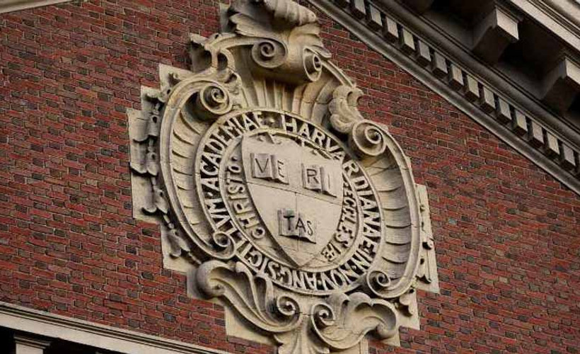 Harvard'ı kazanan Filistinli öğrenci sınır dışı edildi