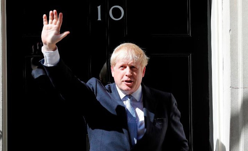 İngiltere basını: 'Tarihi oylamayı kaybeden Boris Johnson küçük düşürüldü'