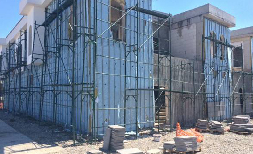 ‘Sur’da betondan ucube yapılar inşa ediliyor’