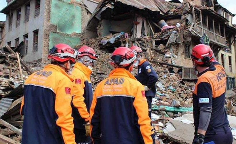 AFAD: Deprem Kuzey Anadolu fay hattında oldu