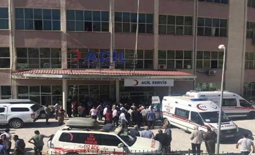 Öğrenci servisi şarampole devrildi: 3 kardeş hayatını kaybetti